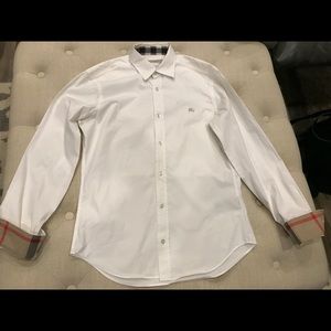 Long sleeve Burberry shirt